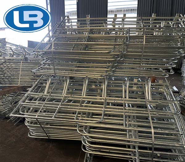 Galvanized pig pen frame